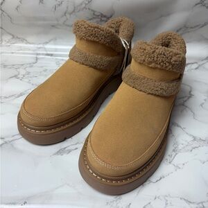 Women's Skechers Bobs Keepsakes Lite Brown Shearling Ankle Boots US Size 7,5